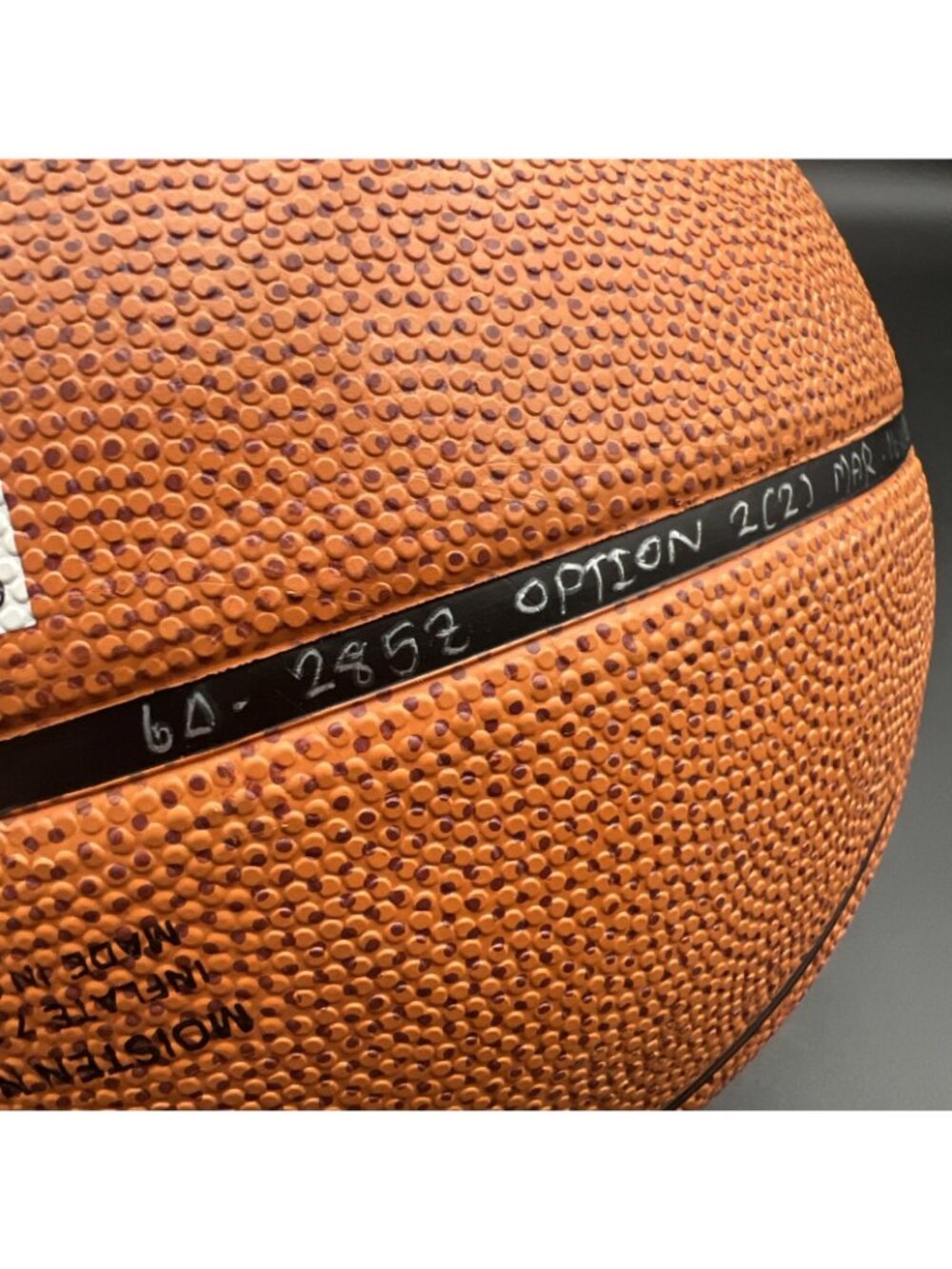 RARE SPALDING GOLD NBA OUTDOOR BASKETBALL BALL SIZE 7 NEW NOS - Picture 7 of 11